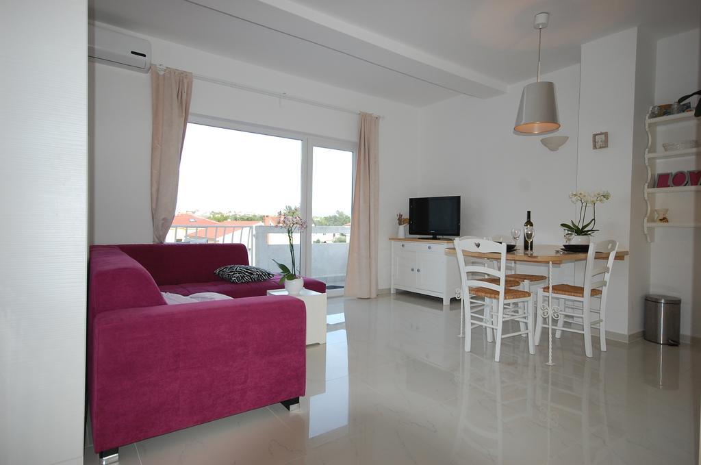 קרק Apartments Curicta 1 מראה חיצוני תמונה