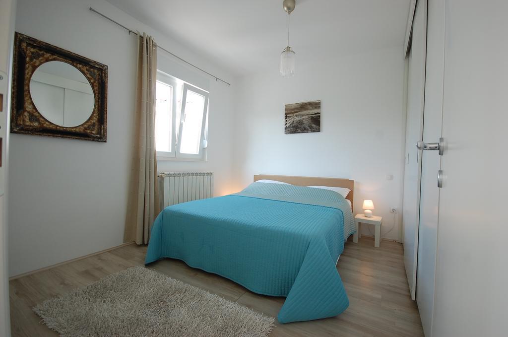 קרק Apartments Curicta 1 מראה חיצוני תמונה